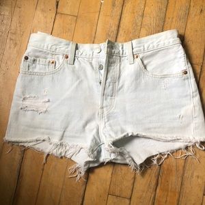 Levi Jean shorts. Side 28